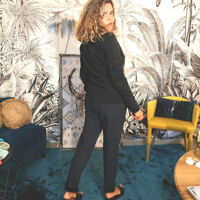 Blazer cintré en coton noir