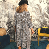 Robe grise léopard