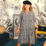 Robe grise léopard