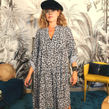 Robe grise léopard