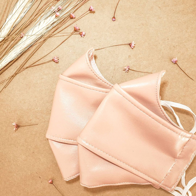 Masques en cuir écologique