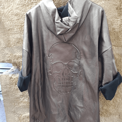 Veste argenté tête de mort au dos