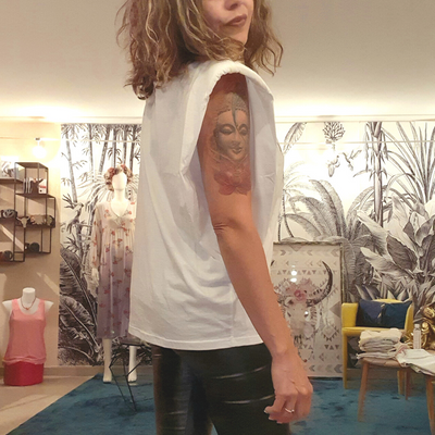 T-shirt épaulettes fashion