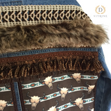 Veste en jean ornée de têtes de taureau avec fausse fourrure